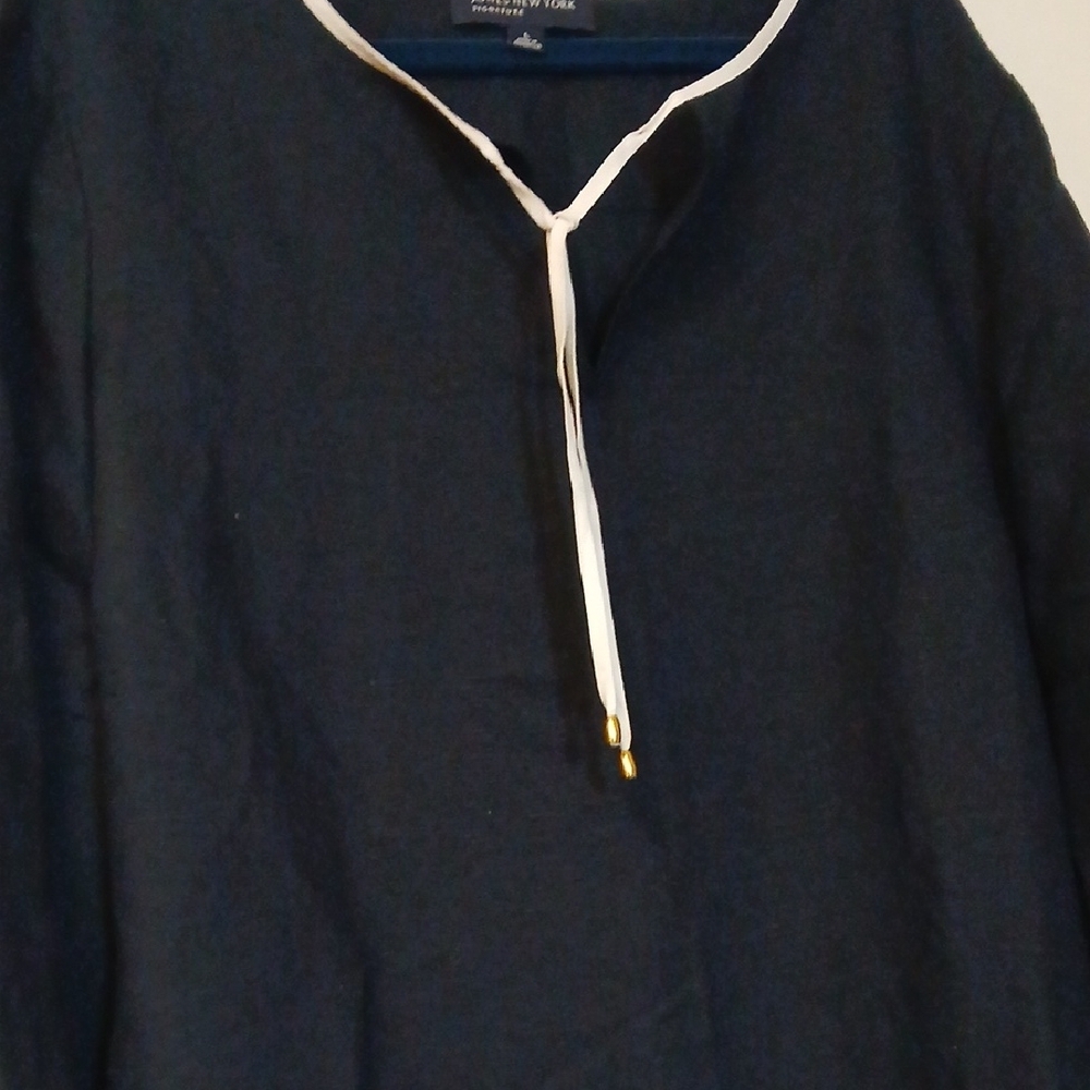 Jones New York Navy Tunic with White Lace Accents - Picture 4 of 12